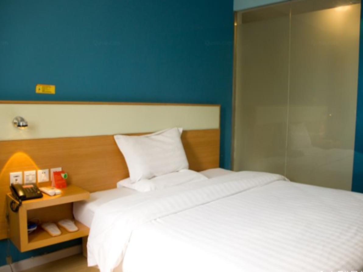 7 Days Inn Guangzhou Jiangnanxi Metro Branch Экстерьер фото